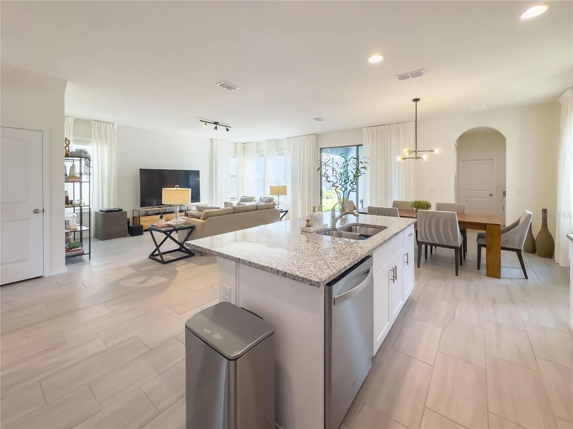 16596 Point Rock Drive Winter Garden FL 34787