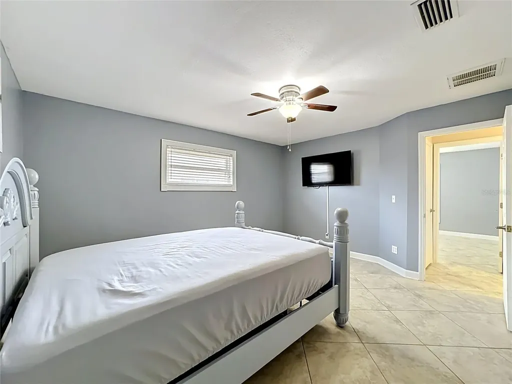 6517 Solitaire Palm Way Apollo Beach FL 33572