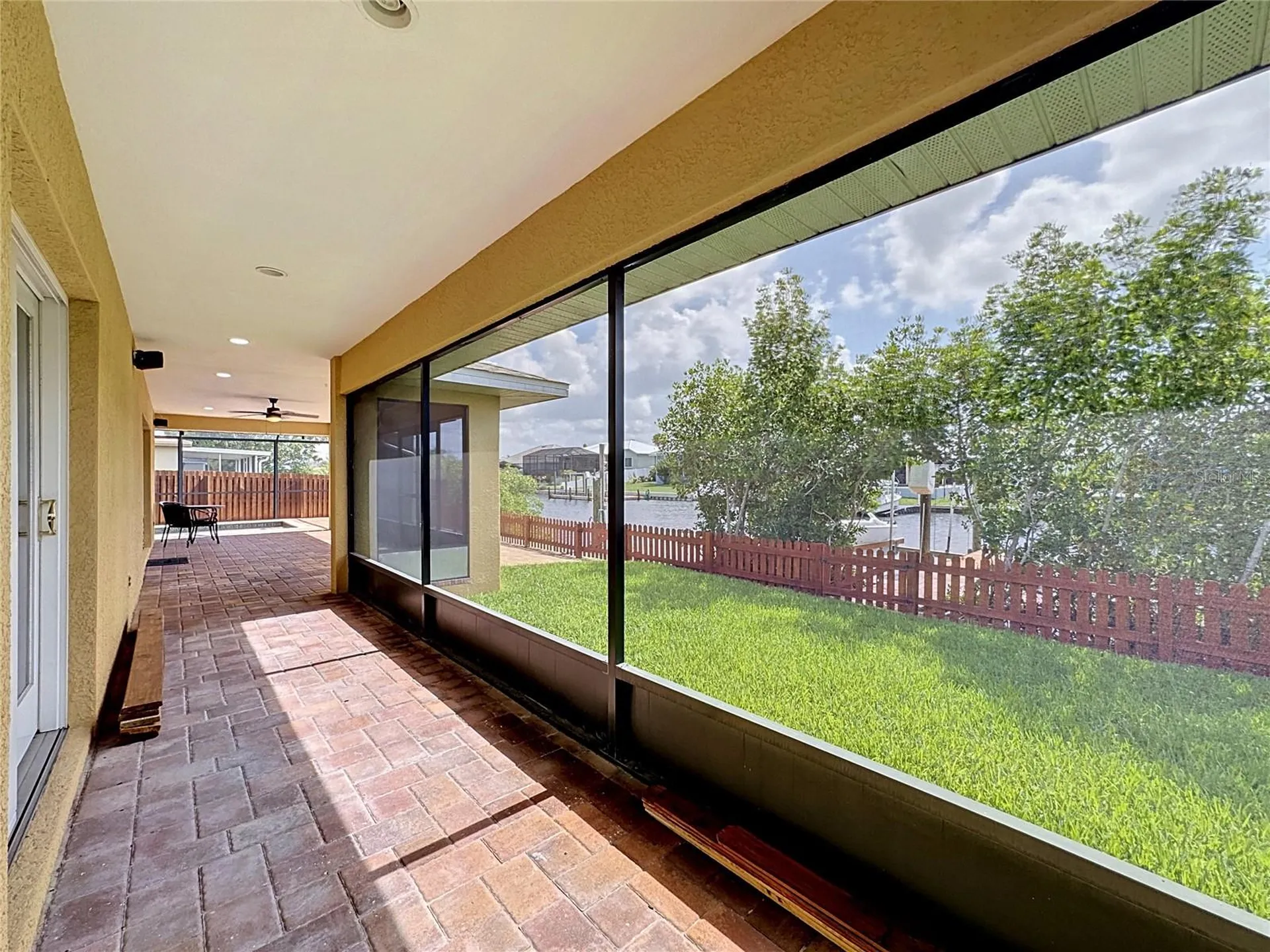 6517 Solitaire Palm Way Apollo Beach FL 33572