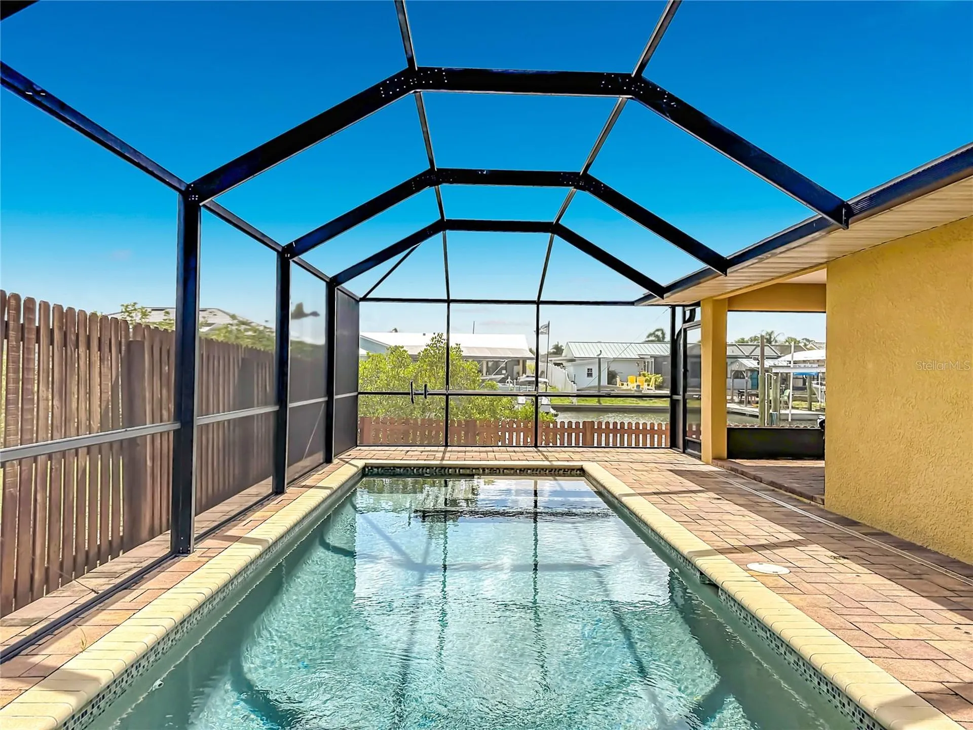 6517 Solitaire Palm Way Apollo Beach FL 33572