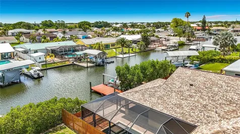 6517 Solitaire Palm Way Apollo Beach FL 33572