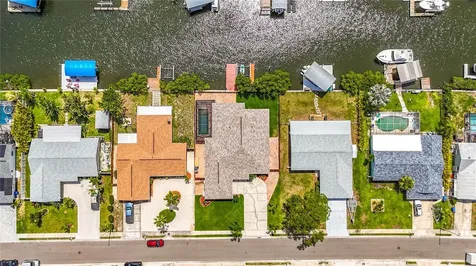 6517 Solitaire Palm Way Apollo Beach FL 33572