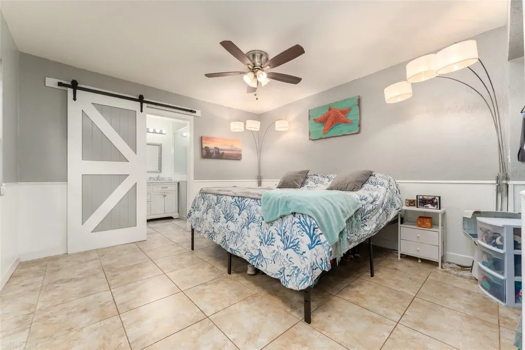 130 41st Avenue NE St Petersburg FL 33703