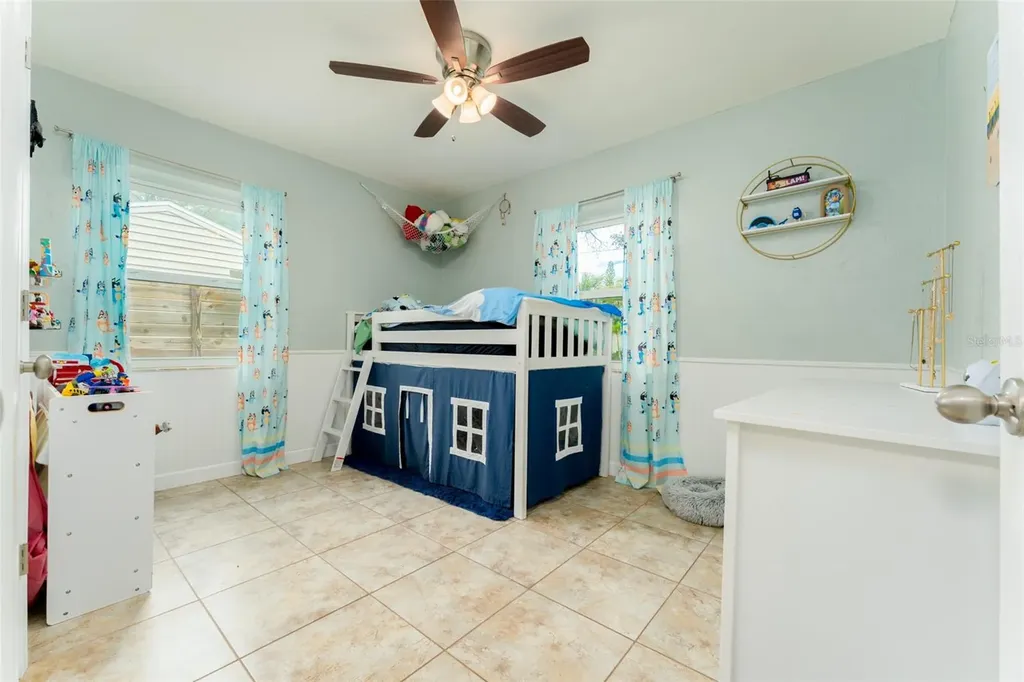 130 41st Avenue NE St Petersburg FL 33703