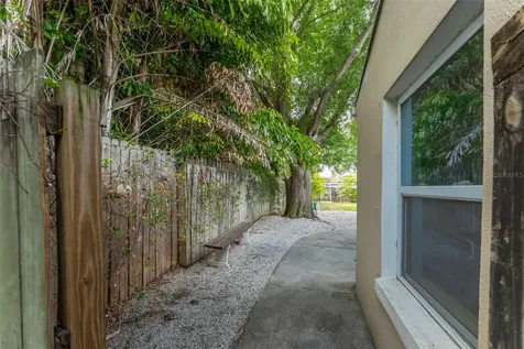 130 41st Avenue NE St Petersburg FL 33703