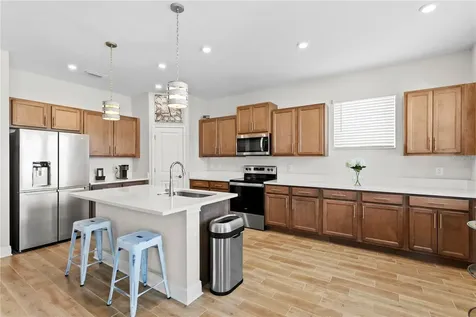 2501 17th Street N St Petersburg FL 33713