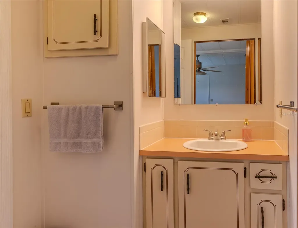 2100 Kings Highway Port Charlotte FL 33980