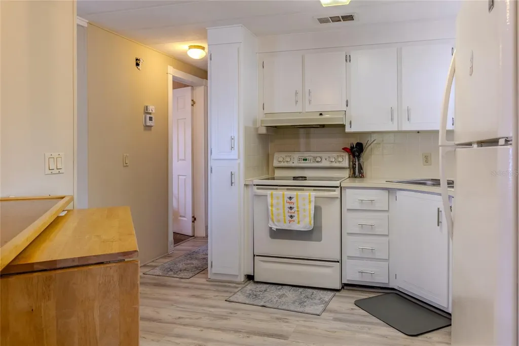 2100 Kings Highway Port Charlotte FL 33980