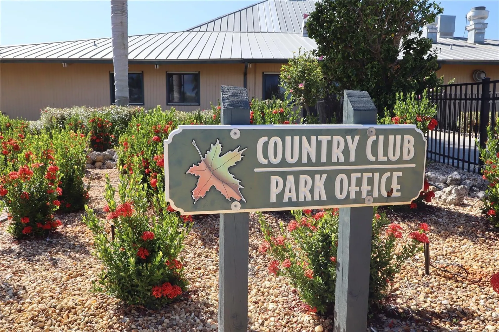 2100 Kings Highway Port Charlotte FL 33980
