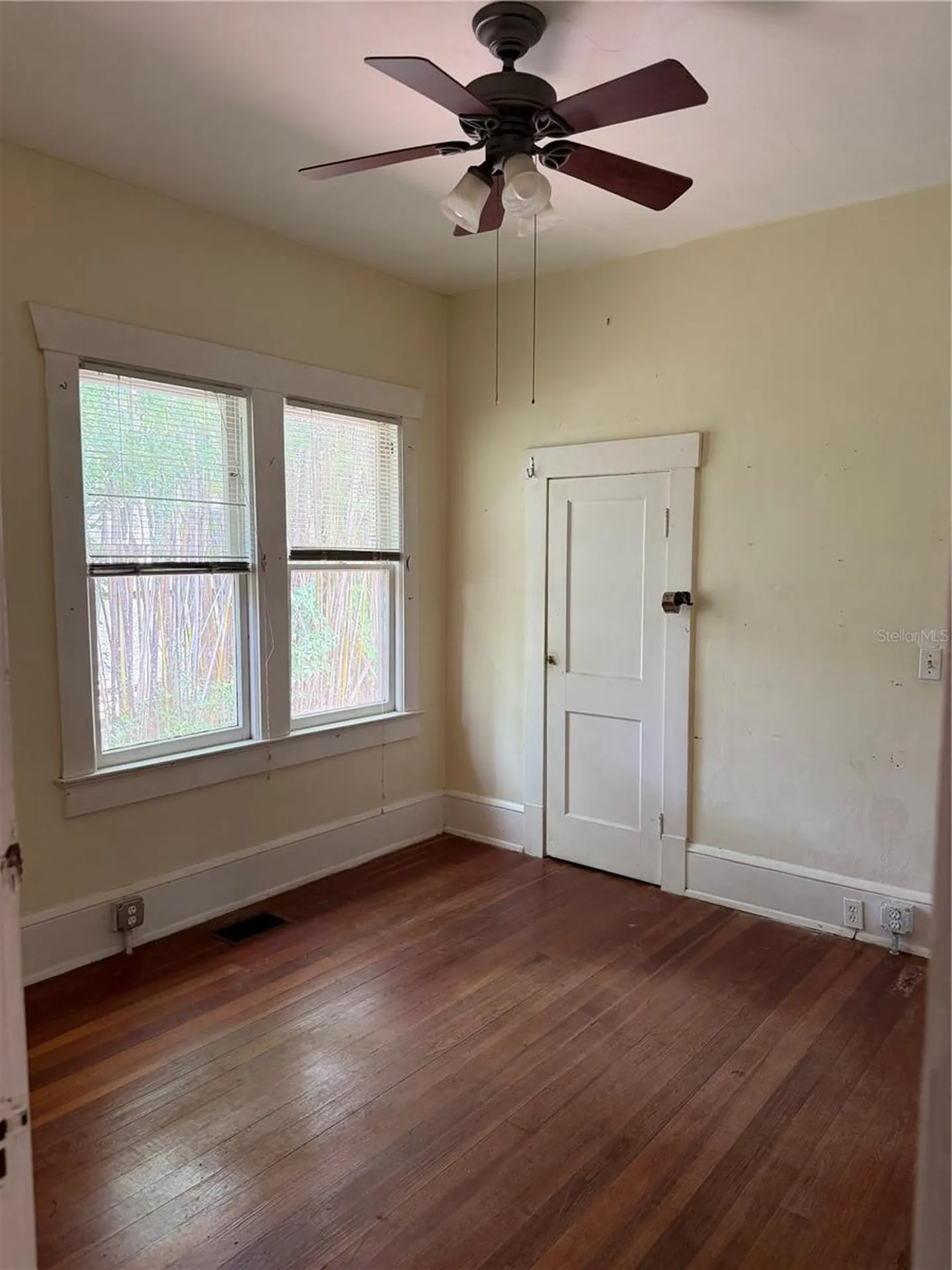 528 N Adelle Avenue Deland FL 32720