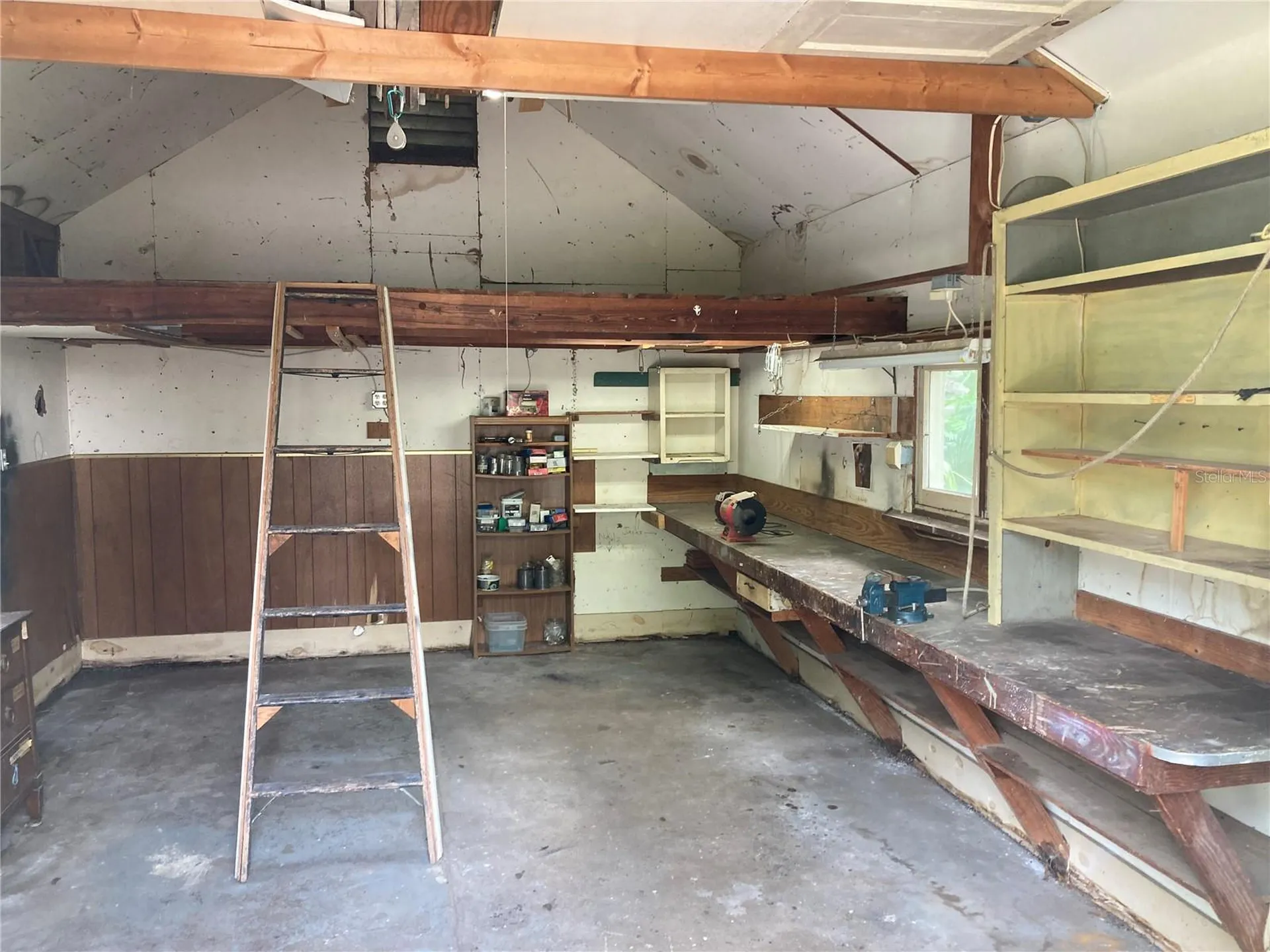 528 N Adelle Avenue Deland FL 32720