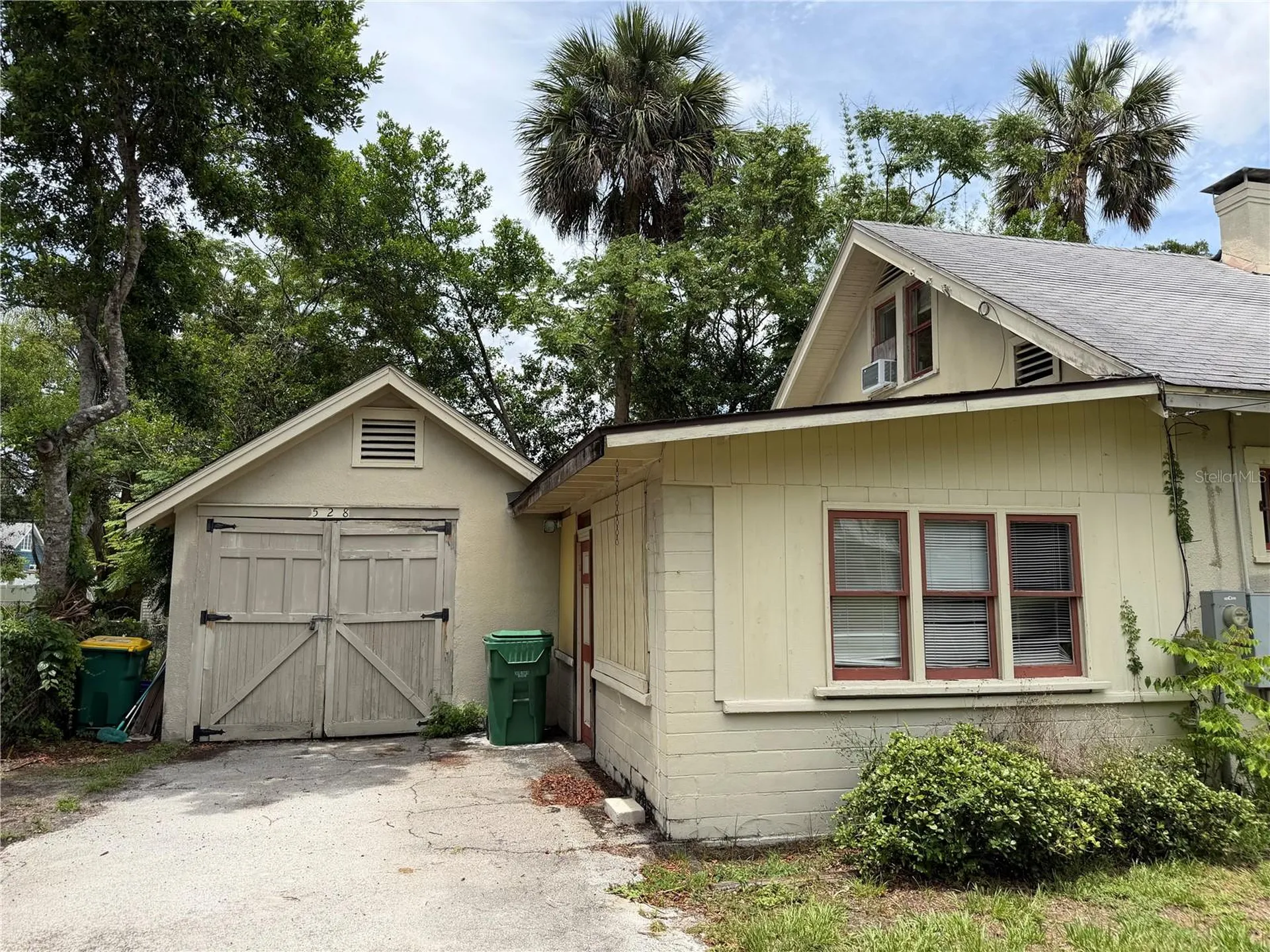 528 N Adelle Avenue Deland FL 32720