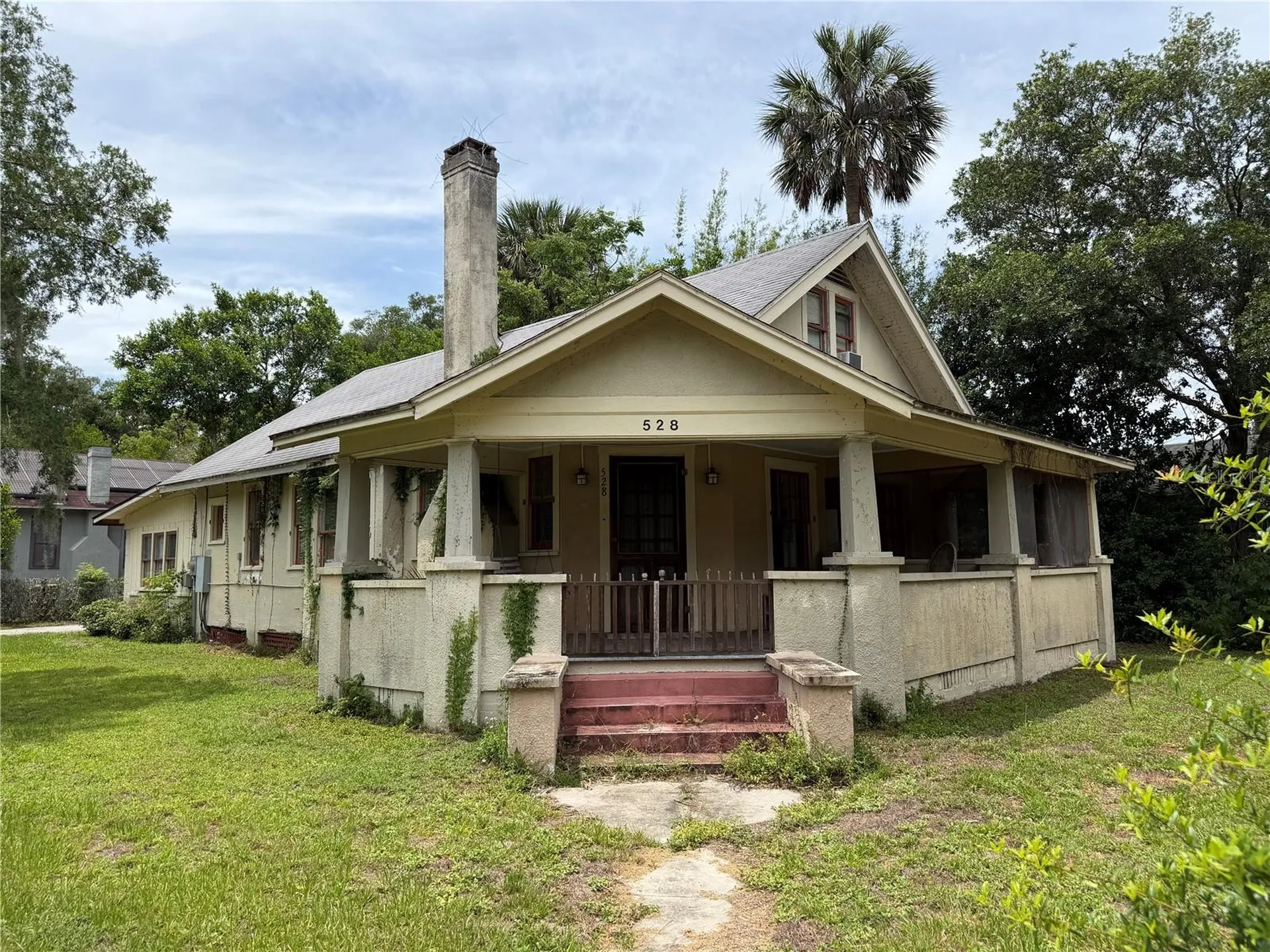 528 N Adelle Avenue Deland FL 32720