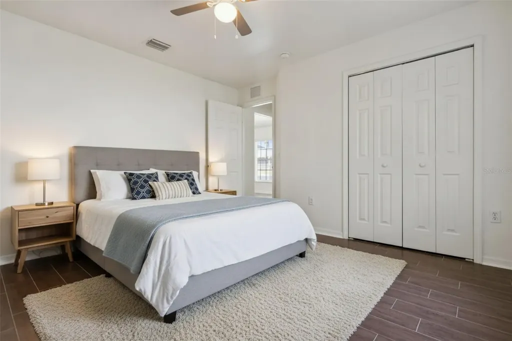 5549 Loma Vista Loop Loughman FL 33858