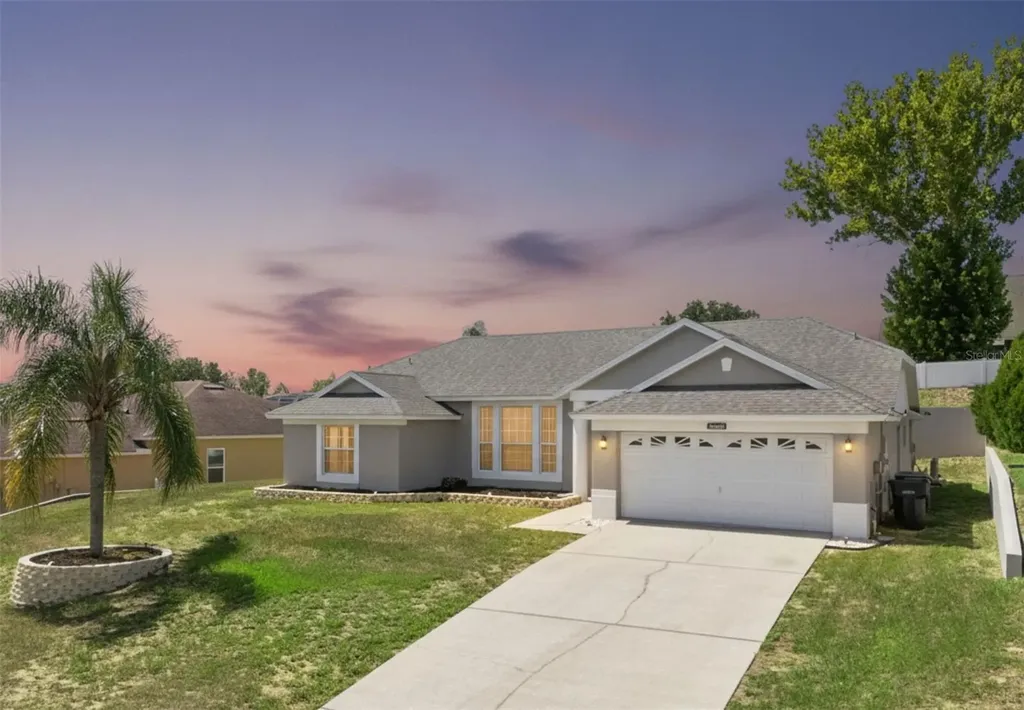 5549 Loma Vista Loop Loughman FL 33858