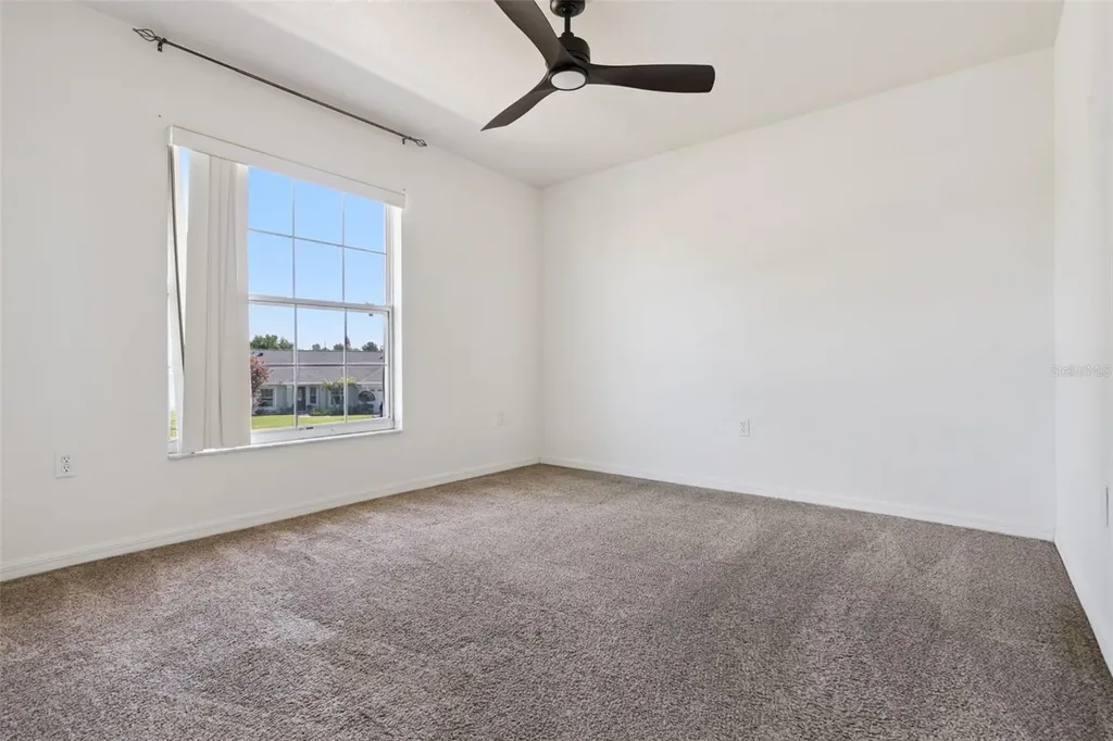 5549 Loma Vista Loop Loughman FL 33858