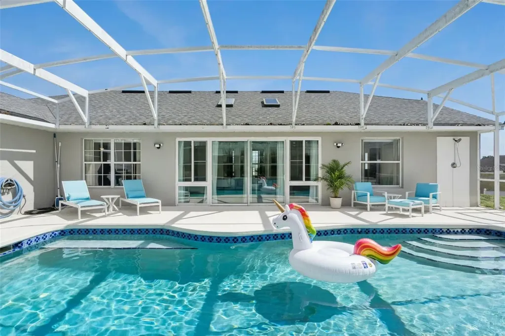 5549 Loma Vista Loop Loughman FL 33858