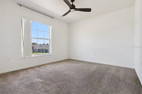 5549 Loma Vista Loop Loughman FL 33858