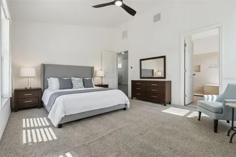 5549 Loma Vista Loop Loughman FL 33858