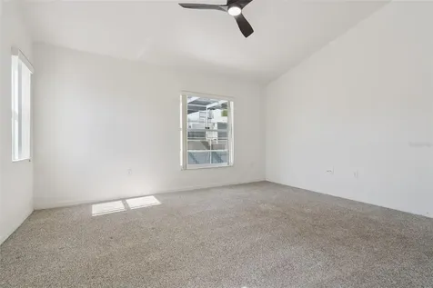 5549 Loma Vista Loop Loughman FL 33858