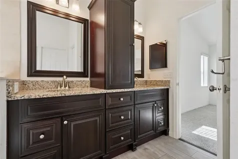 5549 Loma Vista Loop Loughman FL 33858