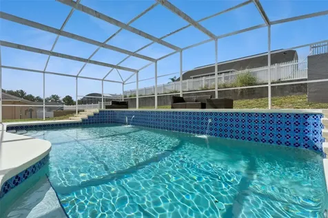 5549 Loma Vista Loop Loughman FL 33858