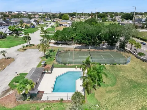 5549 Loma Vista Loop Loughman FL 33858