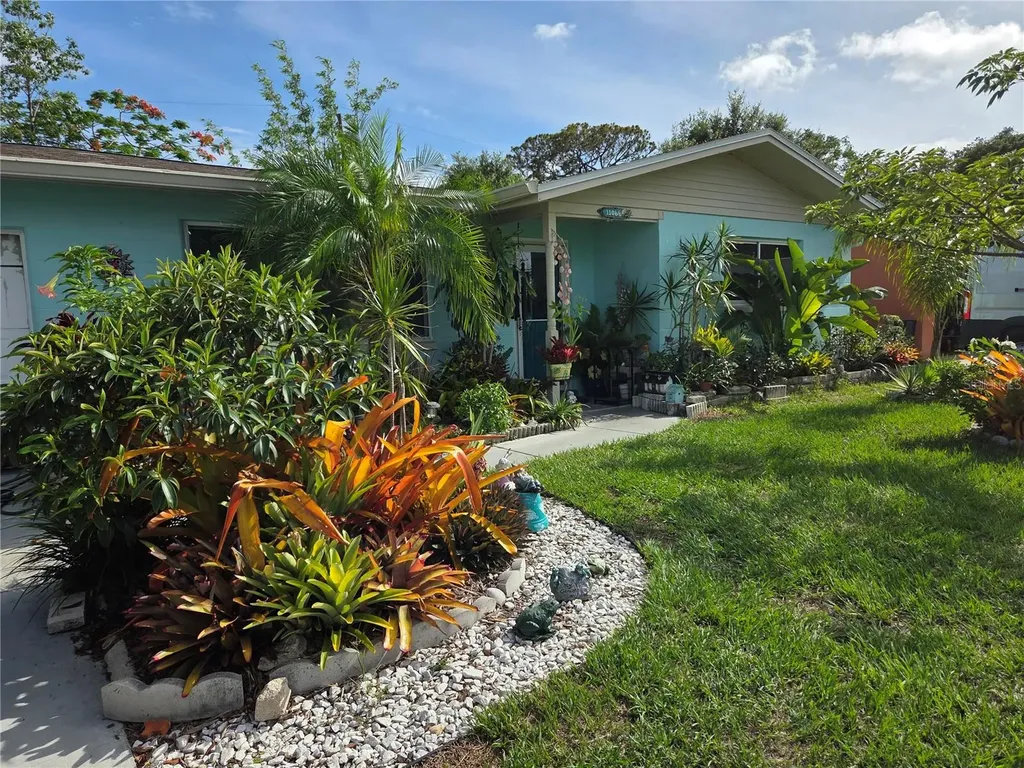 11066 102nd Avenue Seminole FL 33778
