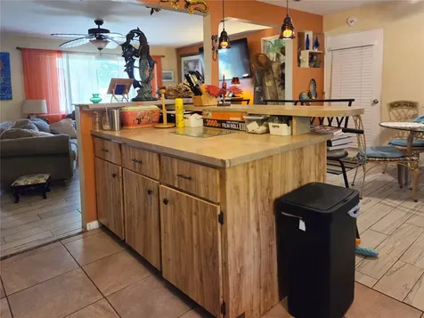 11066 102nd Avenue N Seminole FL 33778