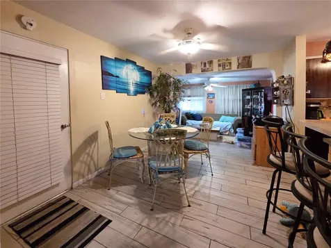 11066 102nd Avenue N Seminole FL 33778
