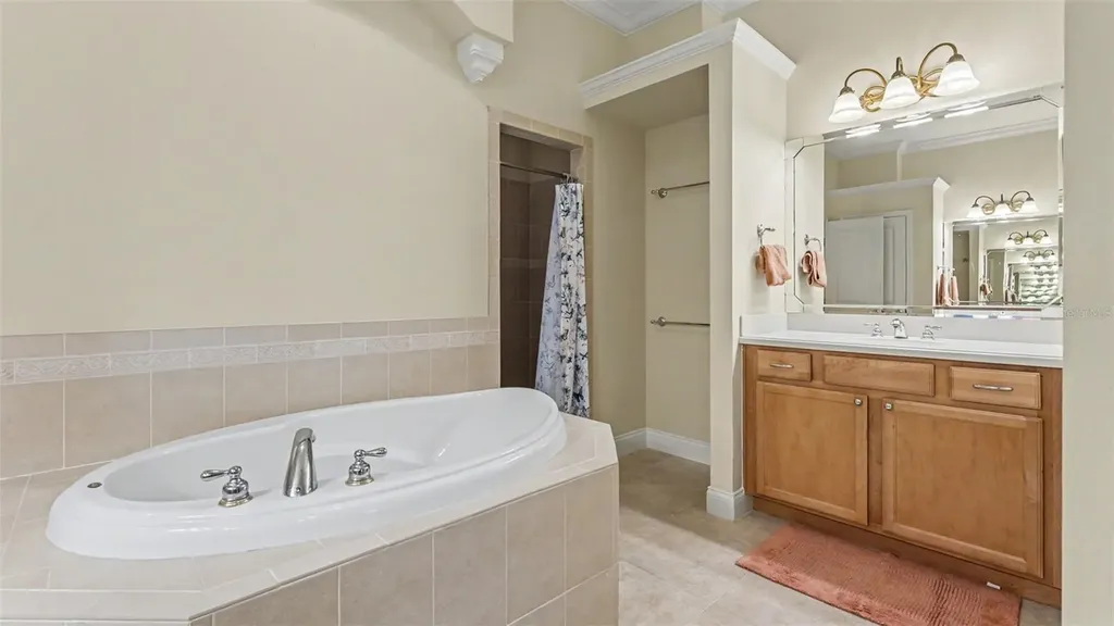 3300 Hawks Ridge Drive Lakeland FL 33810