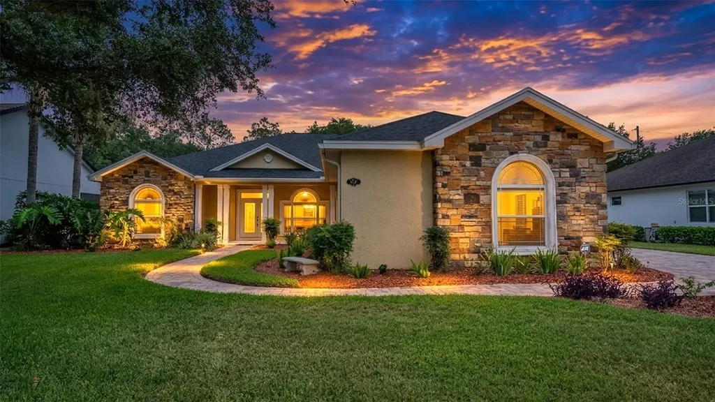 3300 Hawks Ridge Drive Lakeland FL 33810