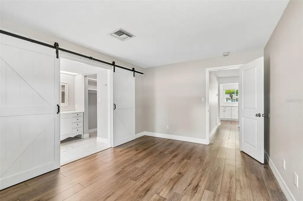 1943 Barbara Avenue Clearwater FL 33755