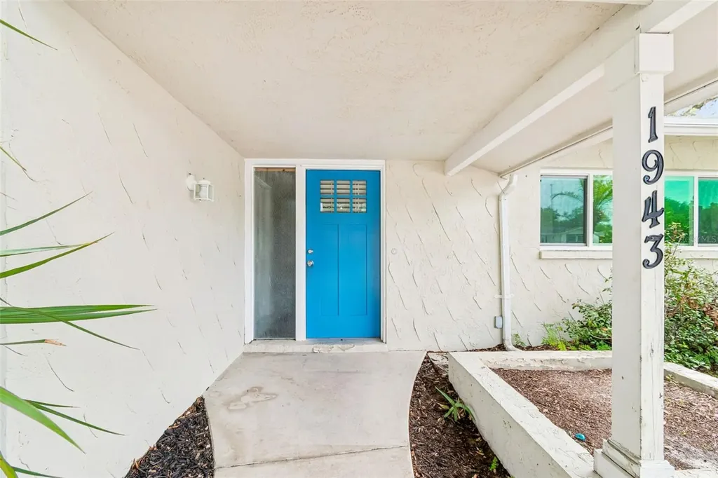 1943 Barbara Avenue Clearwater FL 33755