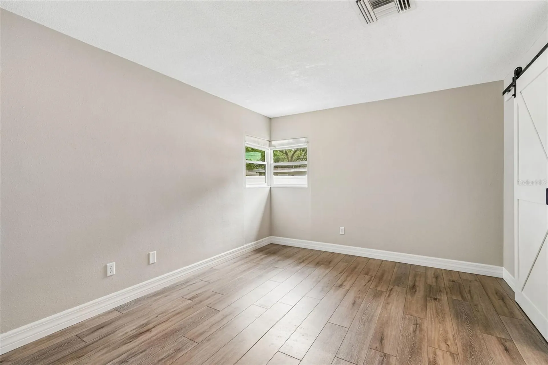 1943 Barbara Avenue Clearwater FL 33755
