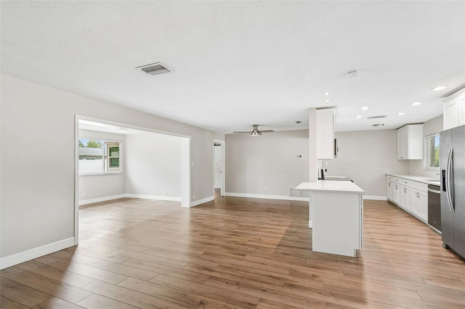 1943 Barbara Avenue Clearwater FL 33755