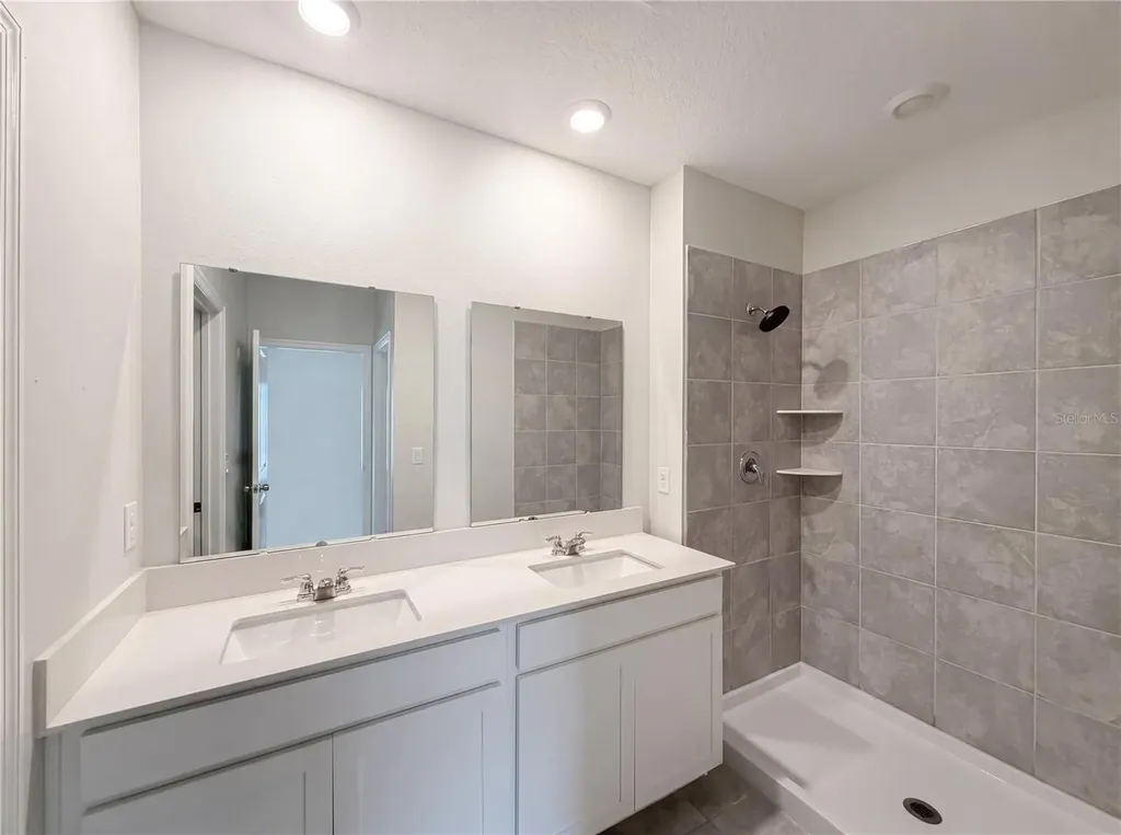 2307 Burney Falls Lane Davenport FL 33837