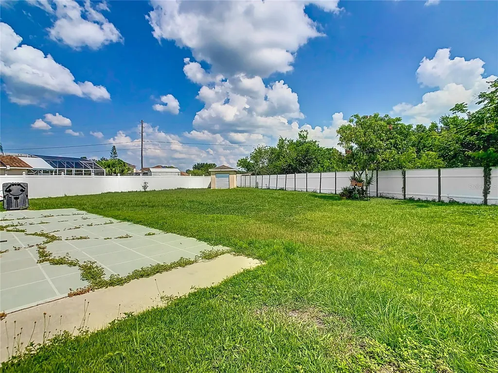 853 Blanc Court Kissimmee FL 34759