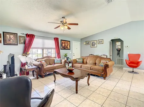 853 Blanc Court Kissimmee FL 34759