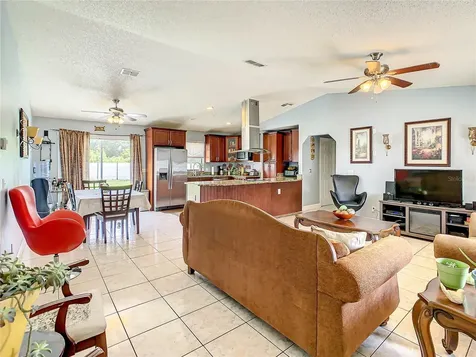 853 Blanc Court Kissimmee FL 34759
