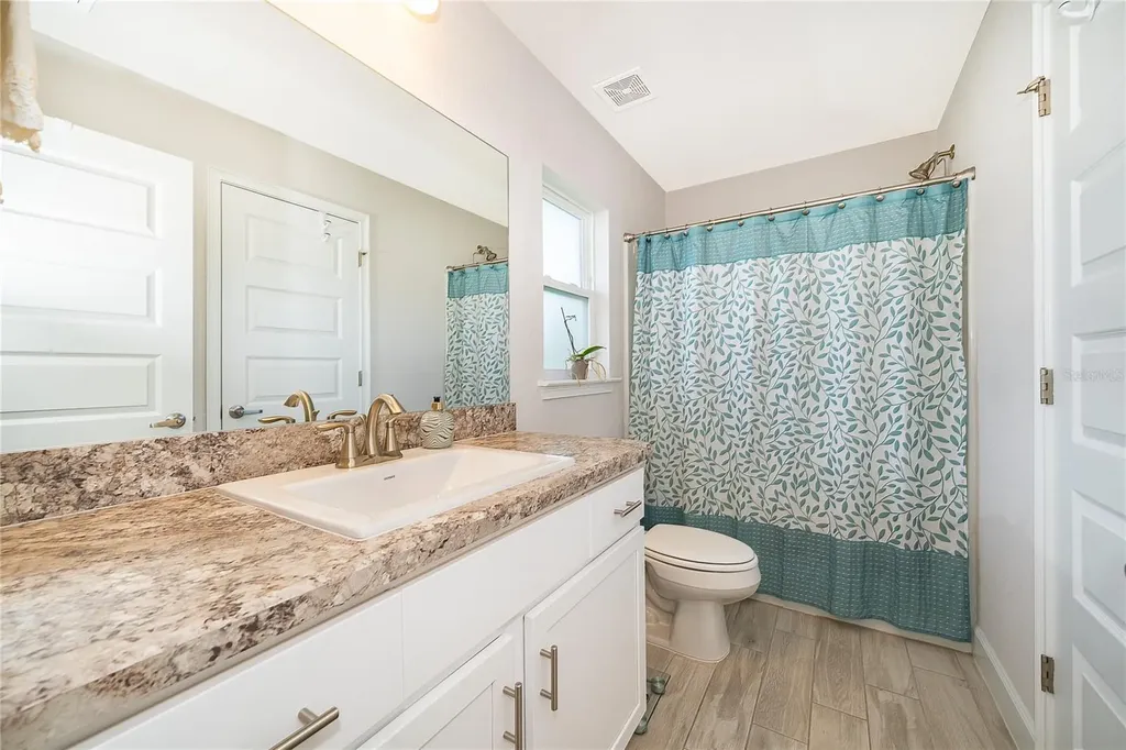 226 NW 44th Street Ocala FL 34475