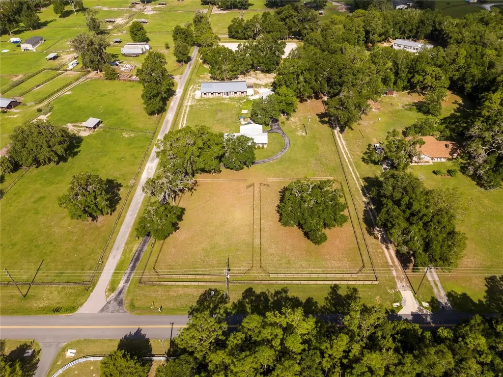 196 NW 100th Avenue Ocala FL 34482