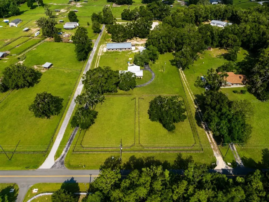 196 NW 100th Avenue Ocala FL 34482