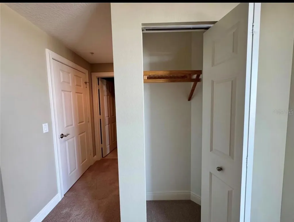 800 N Tamiami Trail Sarasota FL 34236