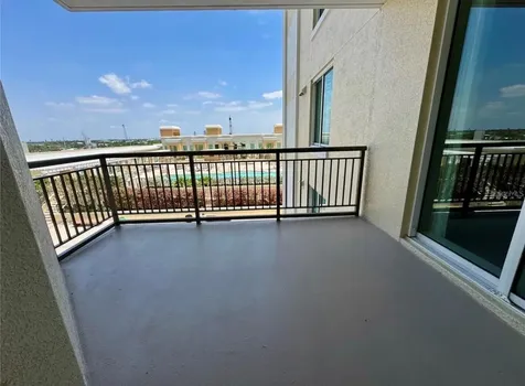 800 N Tamiami Trail Sarasota FL 34236