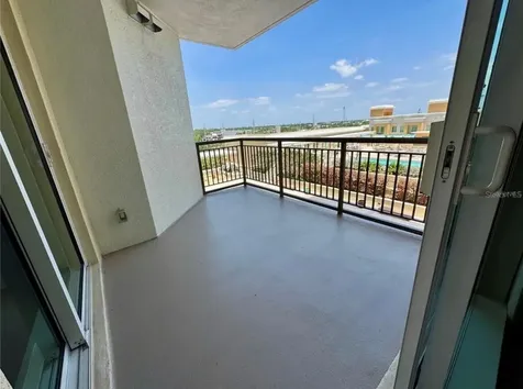800 N Tamiami Trail Sarasota FL 34236