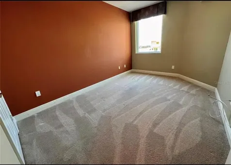 800 N Tamiami Trail Sarasota FL 34236