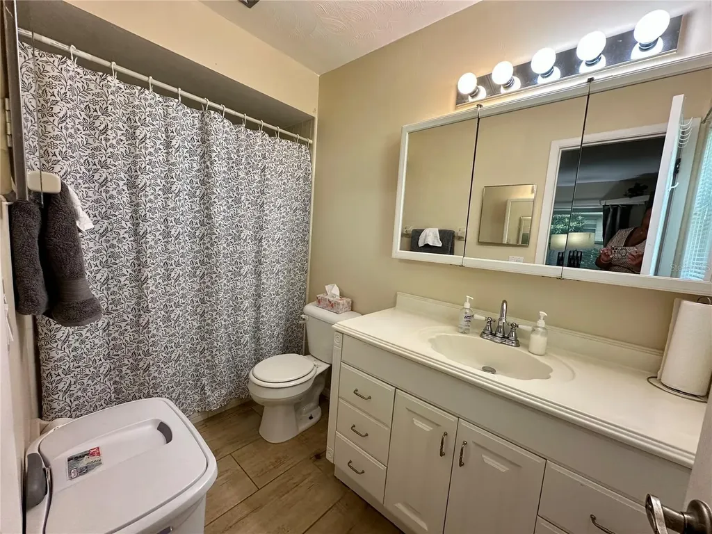 225 Pine Bluff Avenue Deland FL 32724