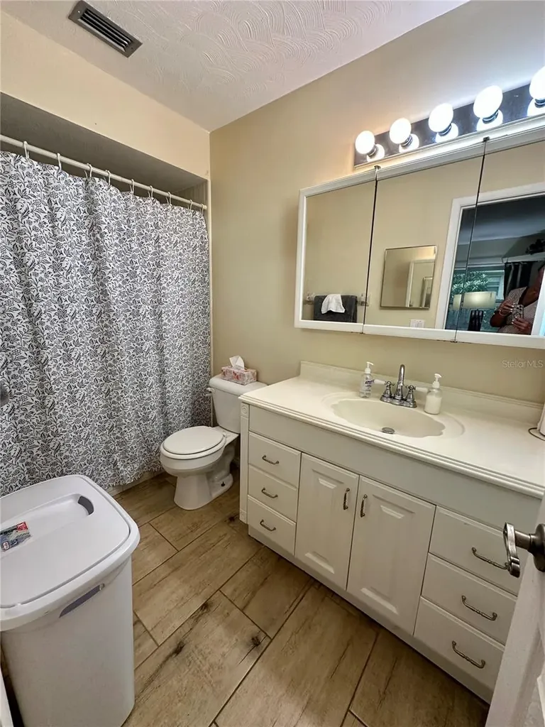 225 Pine Bluff Avenue Deland FL 32724