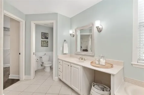 5512 NW 51st Avenue Gainesville FL 32653